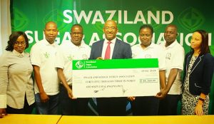 SSSA representatives receive their donation towards the development of sports in schools